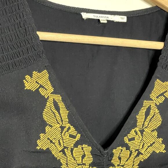 TULAROSA HARPER BLACK BELL SLEEVE GOLD EMBROIDERY CROP TOP SIZE XXS - Picture 5 of 9